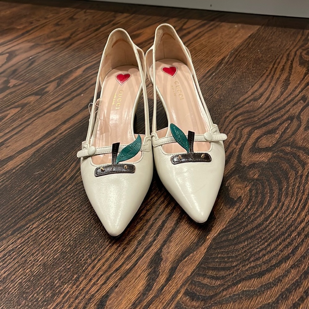 NWT Gucci pumps Sz 36.5
